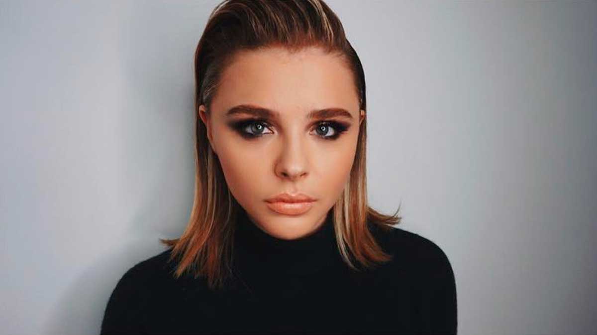 Did Chloë Grace Moretz Just Throw Shade at Brooklyn Beckham?