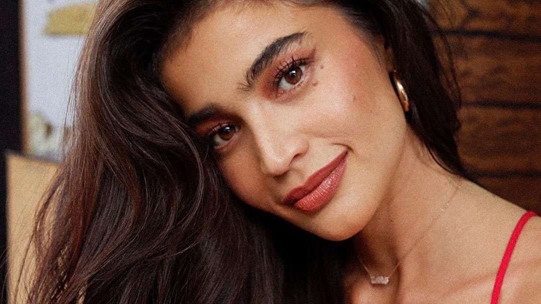 Anne Curtis Replies To Basher Who Told Her To Stop Singing