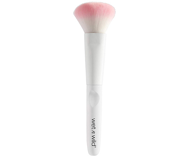 Wet N Wild Fan Brush, White