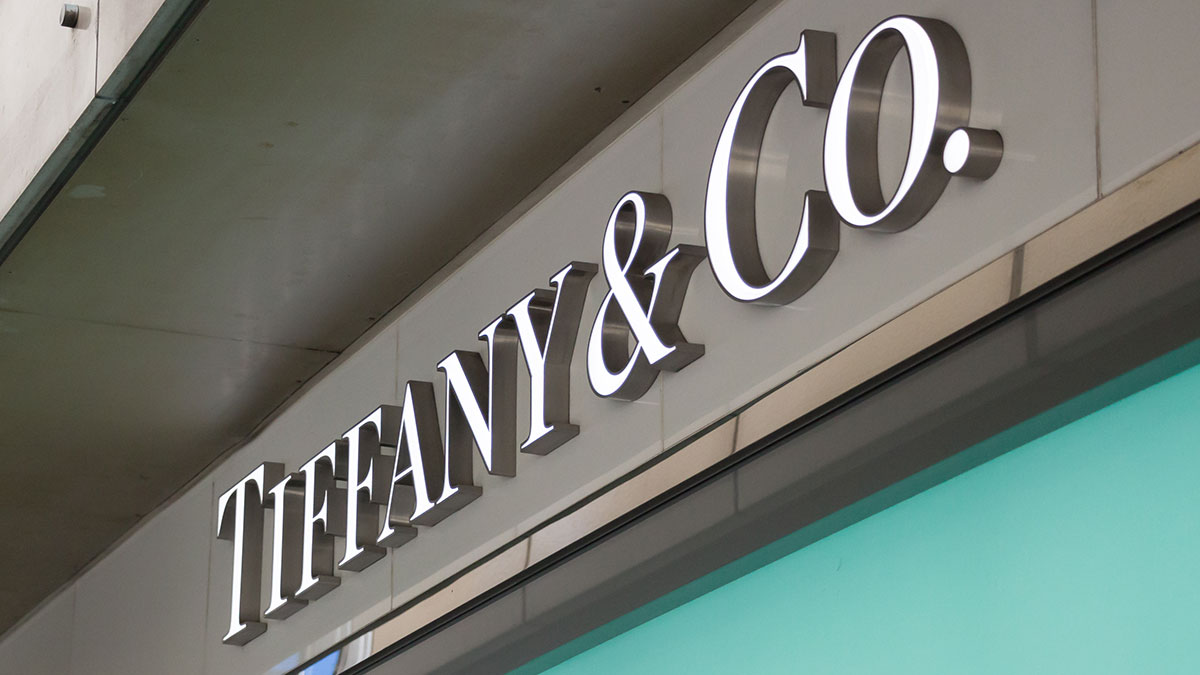 LVMH to buy Tiffany & Co. for $16 billion in largest luxury-goods
