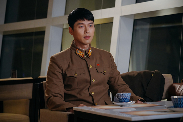 Crash Landing On You Photos Of Hyun Bin As Captain Ri Jung Hyeok