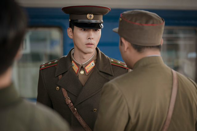 Crash Landing On You Photos Of Hyun Bin As Captain Ri Jung Hyeok