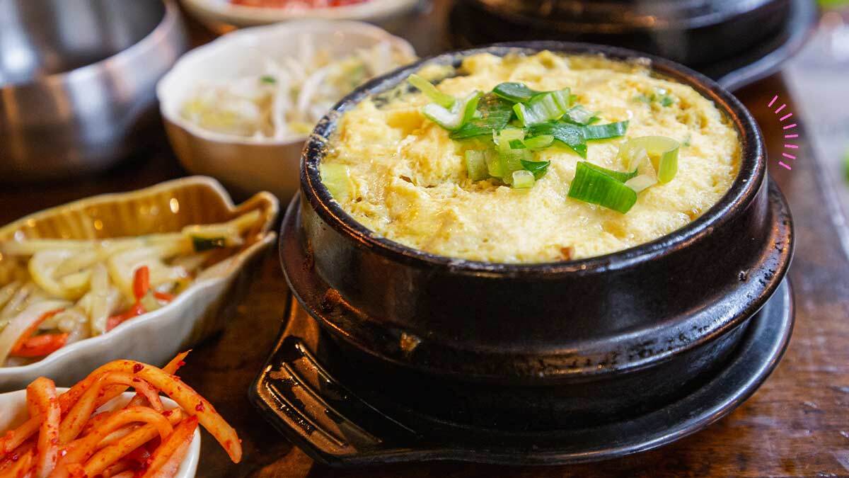 Korean steamed egg maangchi