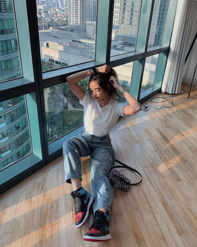 Andrea Brillantes Loose-Fitting Jeans Outfit