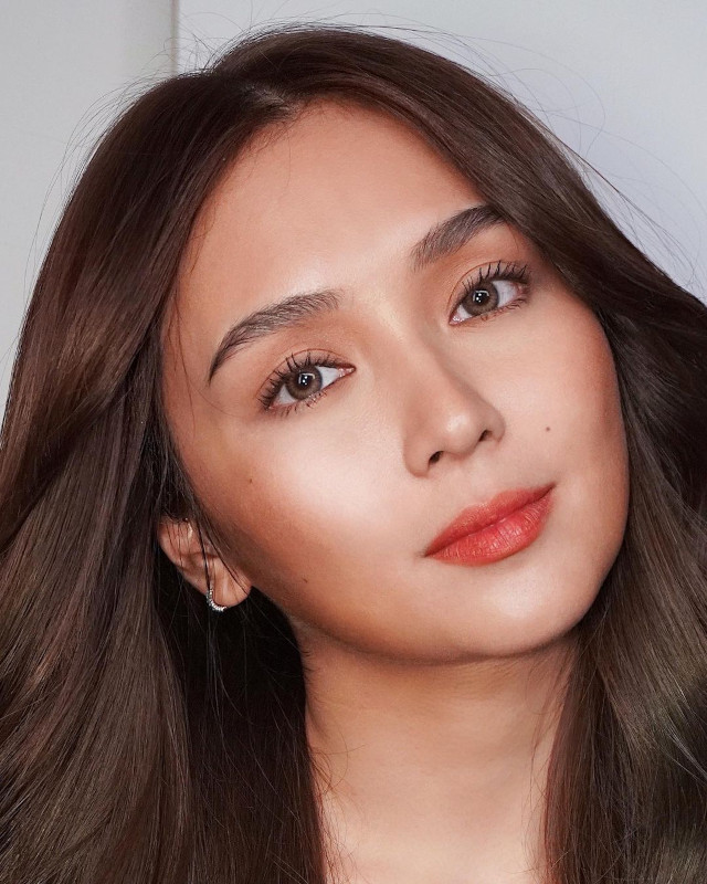 Kathyrn Bernardo Minimal Makeup Look