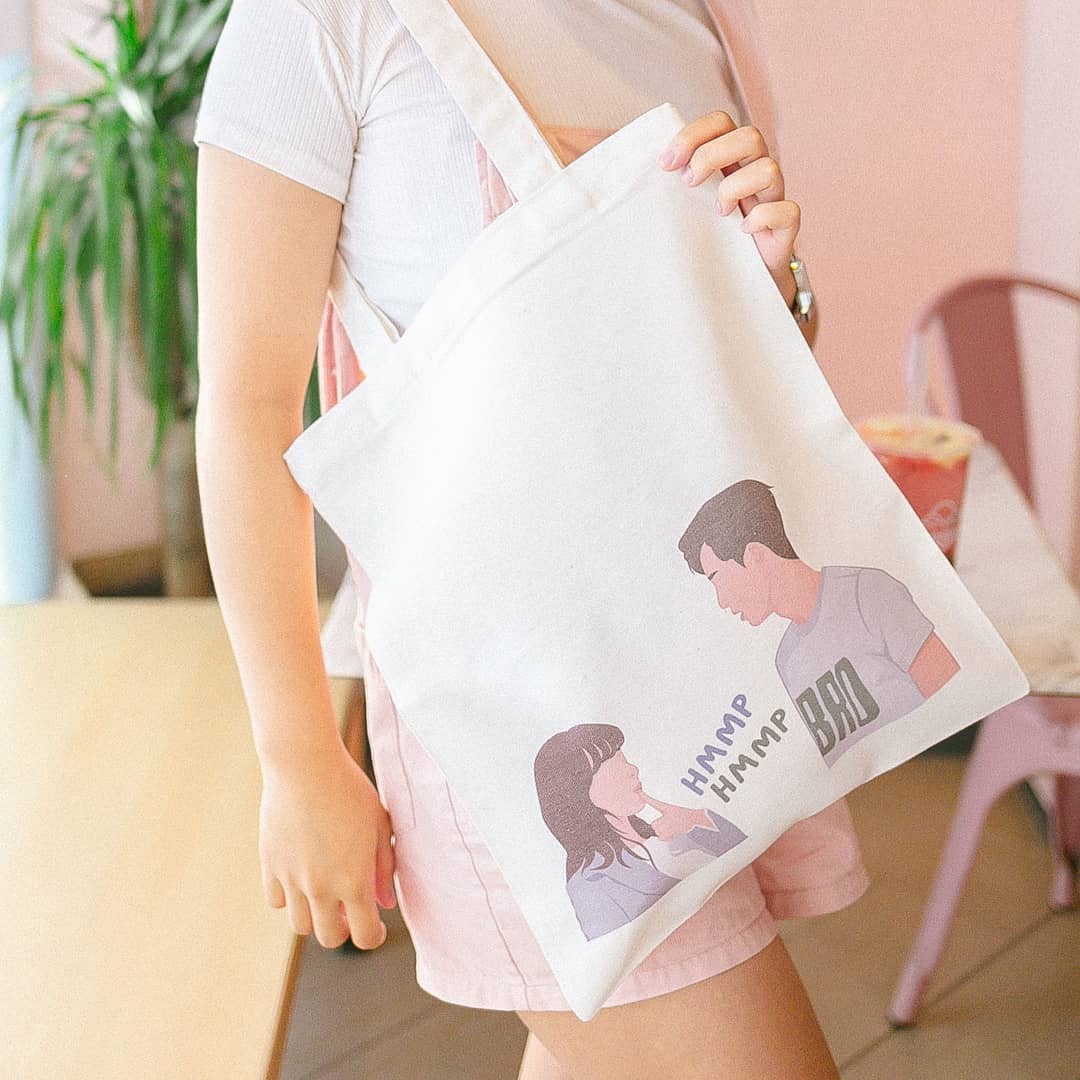 Where to buy K-drama-themed tote bags