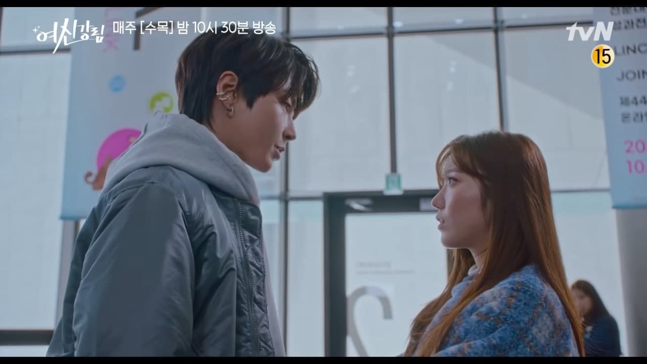 Episode 13 - True Beauty - Scene - Seojun confronts Ju Kyung's Bully