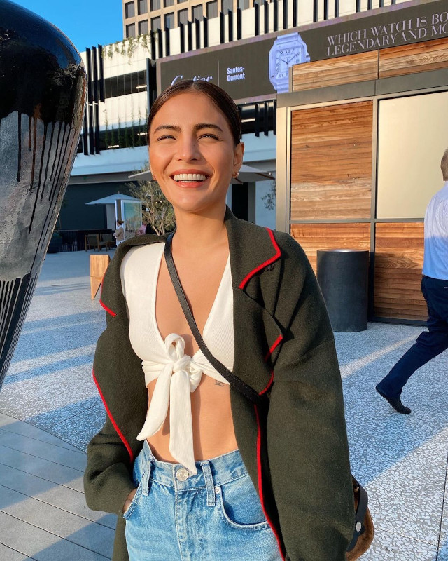 How to smile like a model and celebrity: Lovi Poe's laughing smile