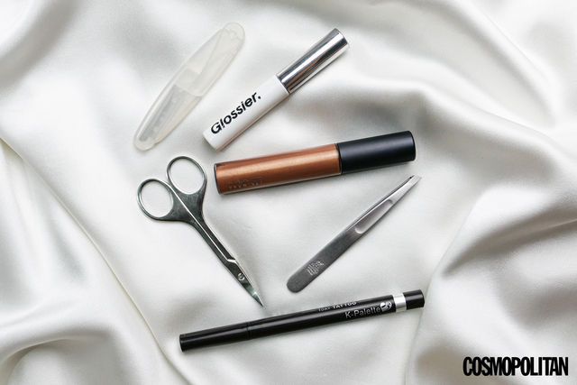 Easy 5-Step Routine For Bushy Brows - Tools You'll Need