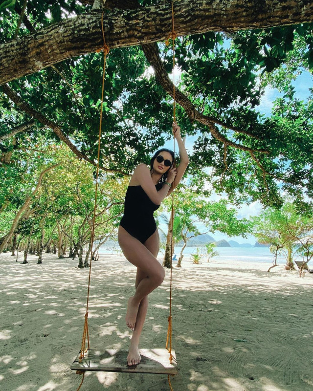 How to take better pictures: Try shooting from below like Sarah Lahbati.