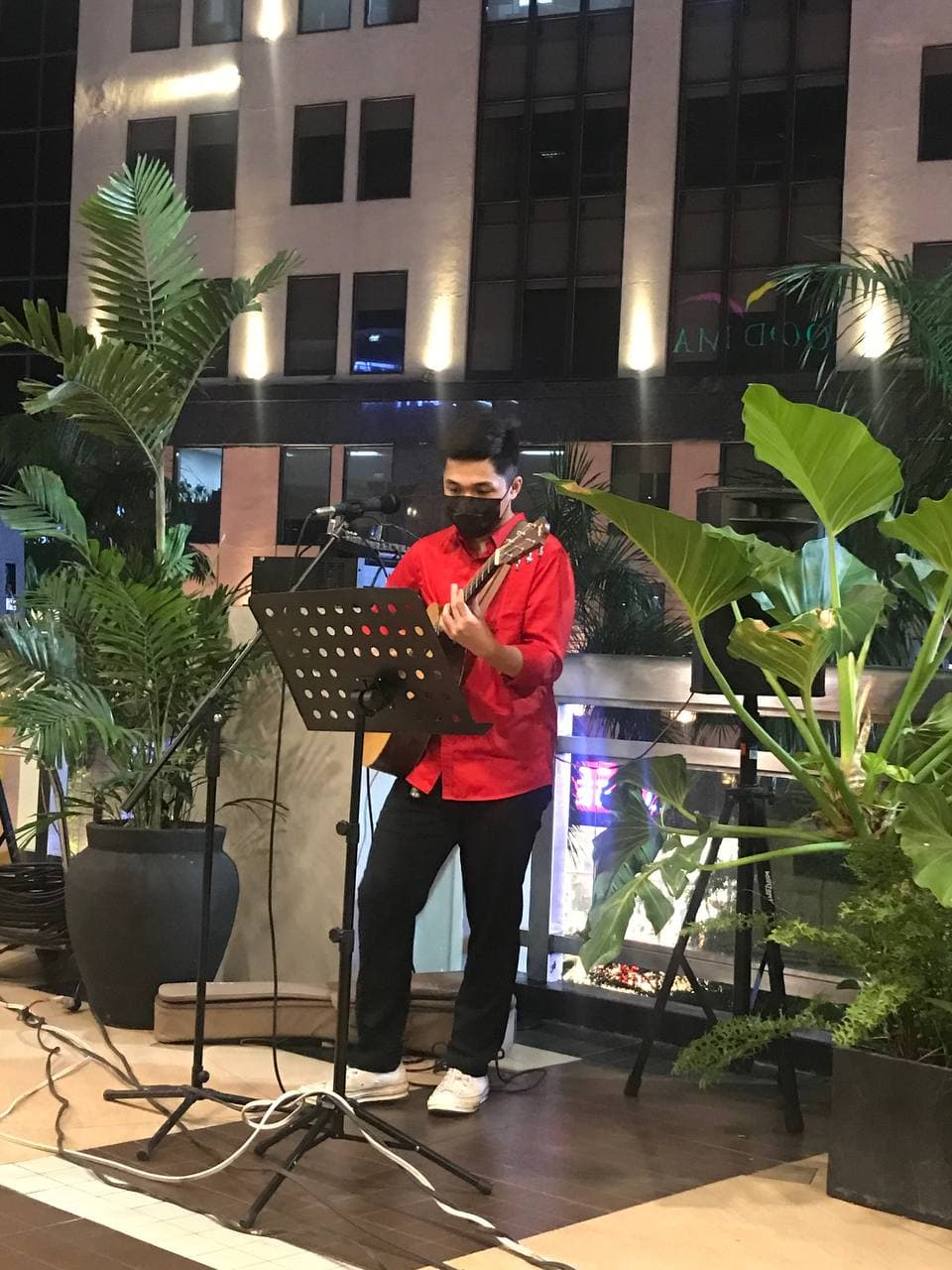 Dating during a pandemic: Tom performing in Eastwood
