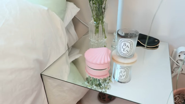 Korean aesthetic room tip: Try colorful room small accent decor.