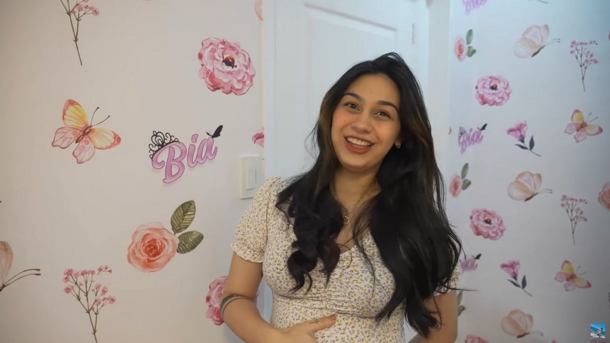Zeinab Harake nursery room tour: Bia's name on the wallpaper