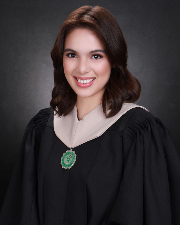 michelle vito grad pic