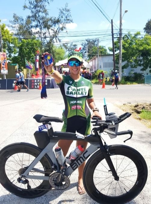 Pinay triathlete, biking, Sheilla Gagui