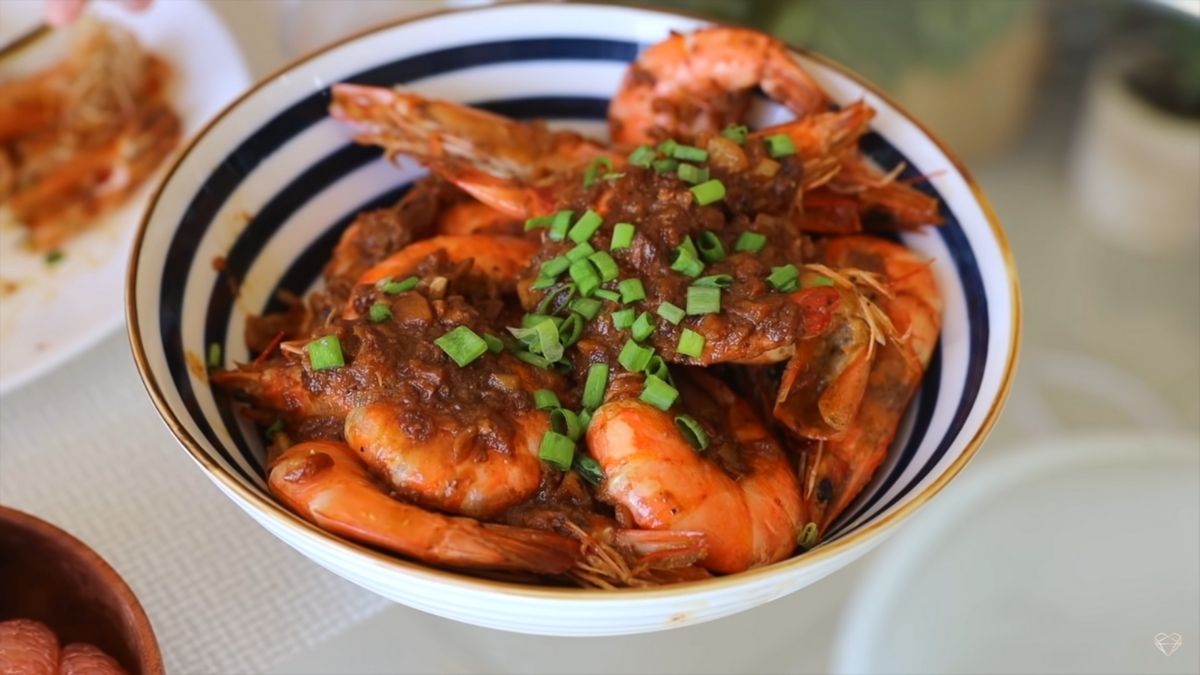 Anna Cay's daily meals: garlic butter shrimp for lunch
