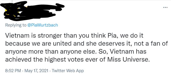 Another user replied to Pia Wurtzbach's tweet.
