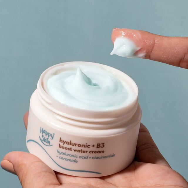 Happy Skin Hyaluronic + B3 Boost Water Cream