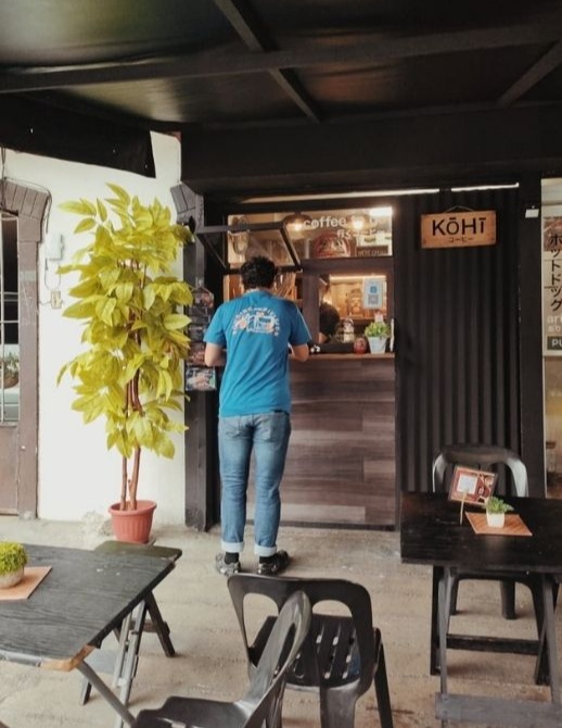 roadside coffee shop - Kohi in Makati