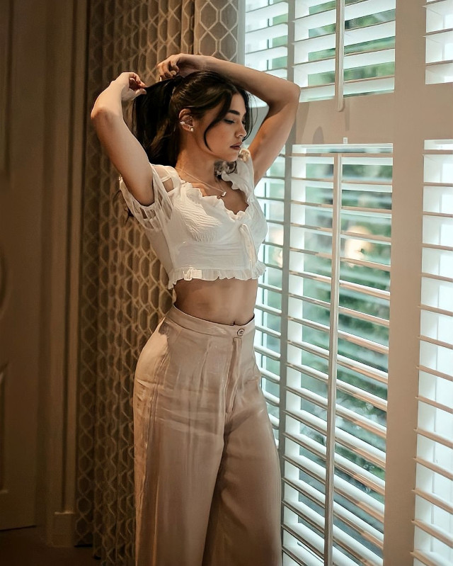 Rhian Ramos neutral-colored outfit 1