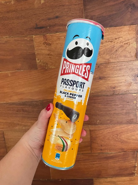 Pringles' Passport flavors: Black Pepper & Cheese review