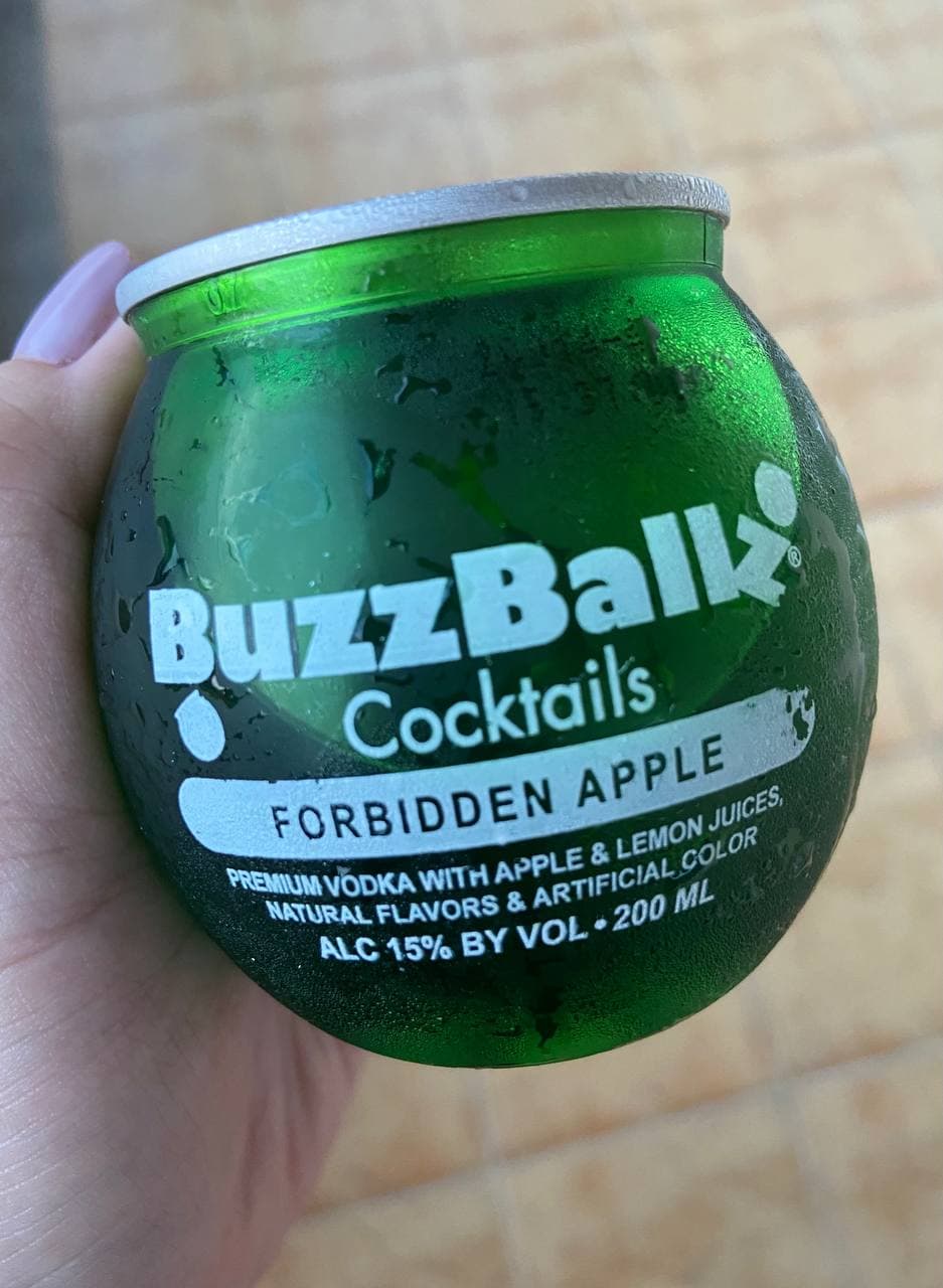 buzzballz - forbidden apple