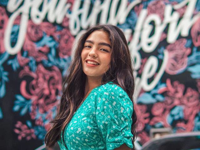 Andrea Brillantes Instagram pose