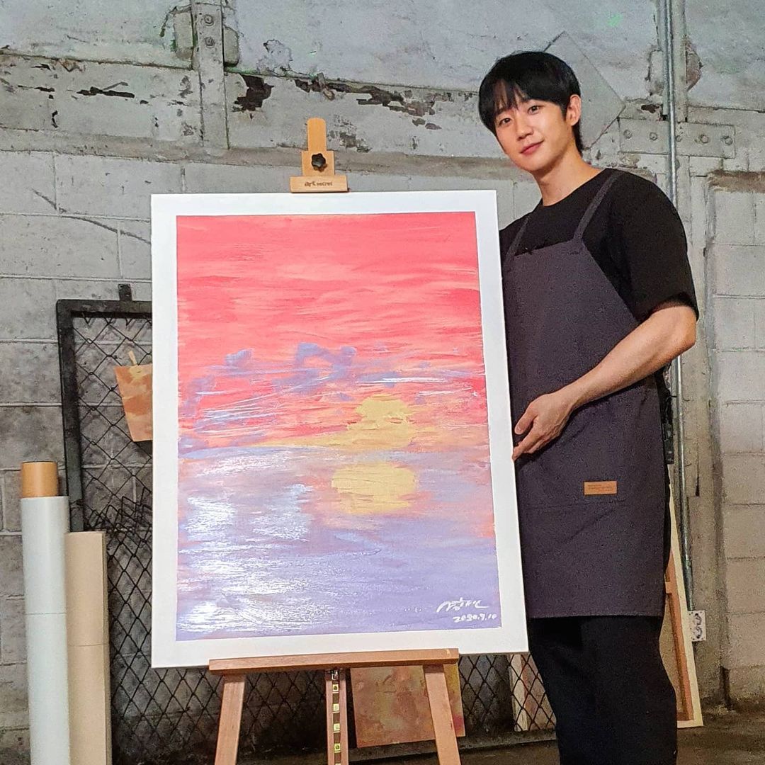 Jung Hae In can paint