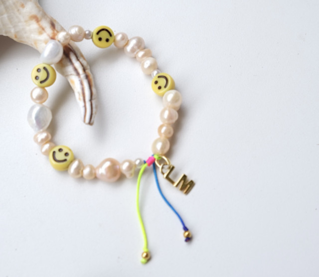 LM Pearl Emoji Bracelet