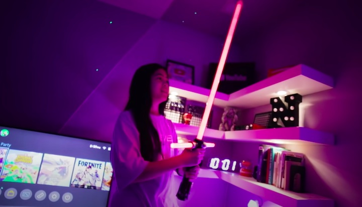 Niana Guerrero room tour - lightsaber