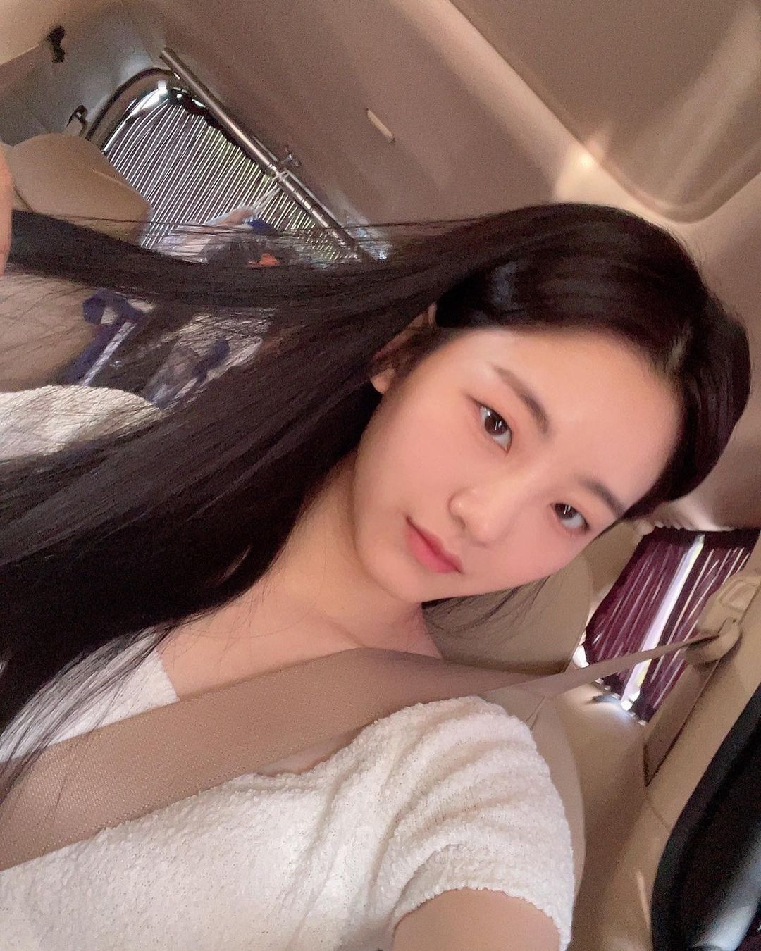 Cho Yi Hyun selfie