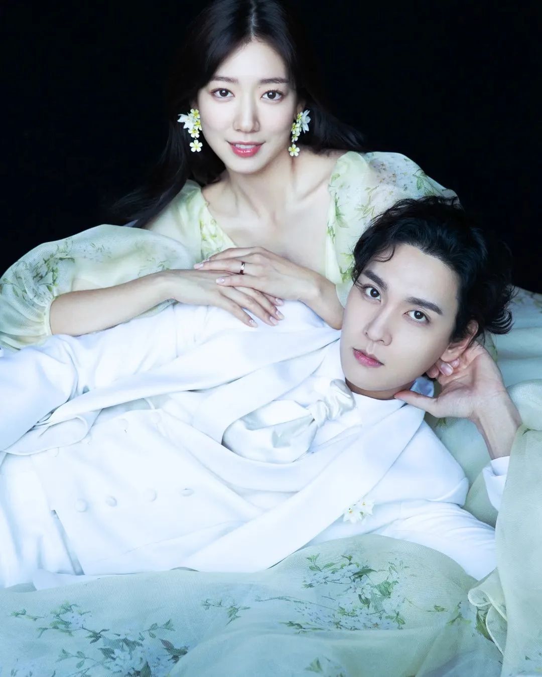 Park Shin Hye and Choi Tae Joon are now parents
