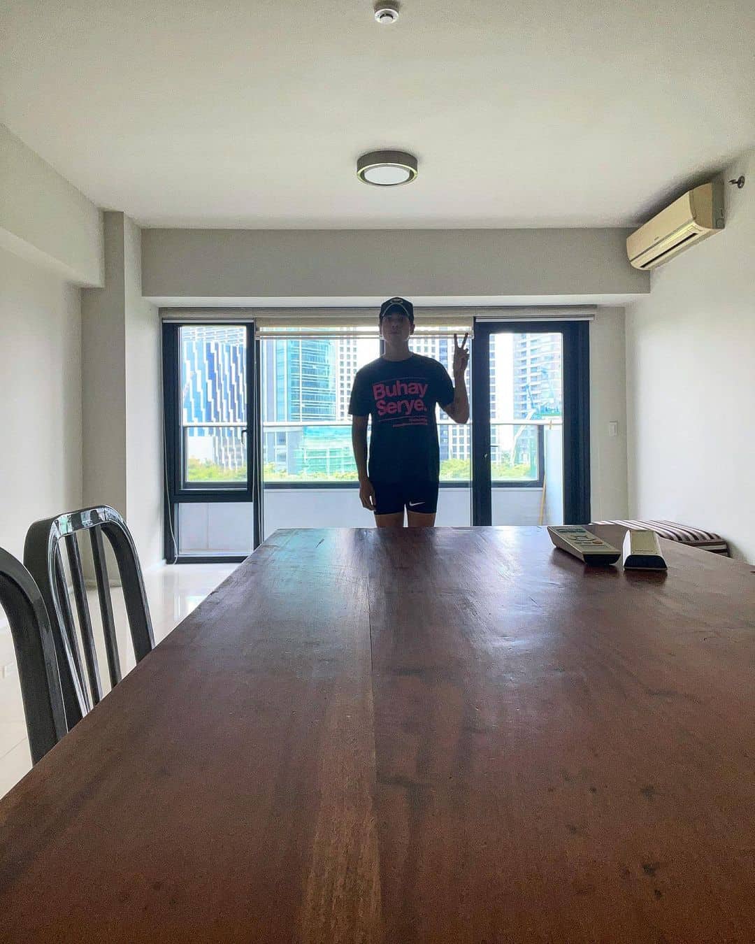 Jake Cuenca moves into new home