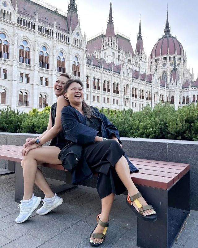 lara quigaman's travel ootds in europe