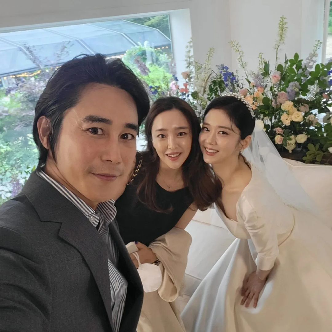 Jung Tae Woo at Jang Nara's wedding
