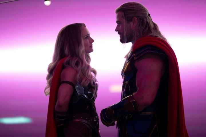 Thor Jane relationship in Thor love and thunder