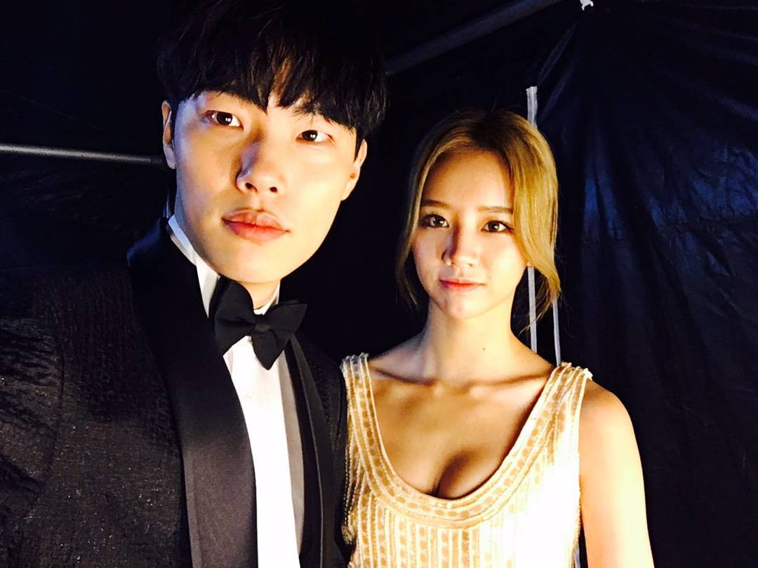 Hyeri and Ryu Jun Yeol