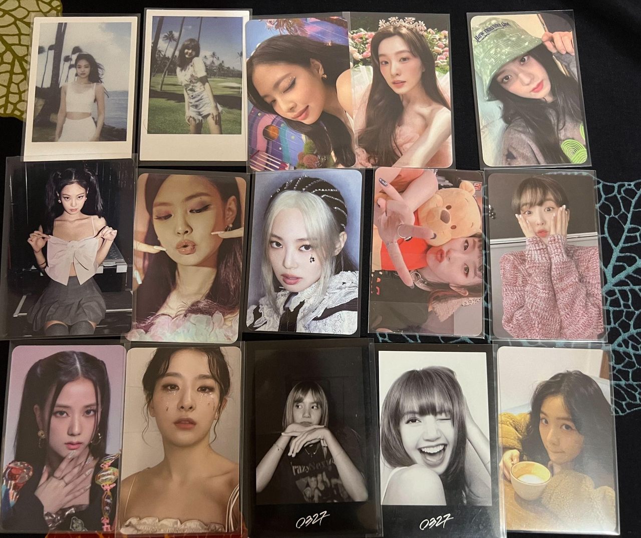 K-pop photo cards