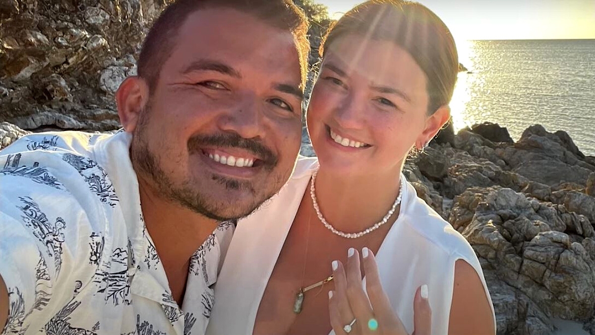 Angelica Panganiban gets engaged to Gregg Homan