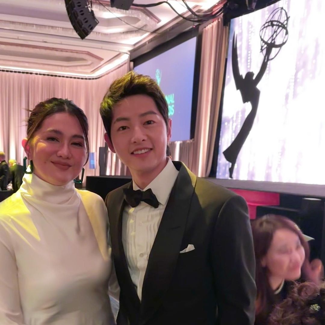 Dimples Romana with Song Joong Ki