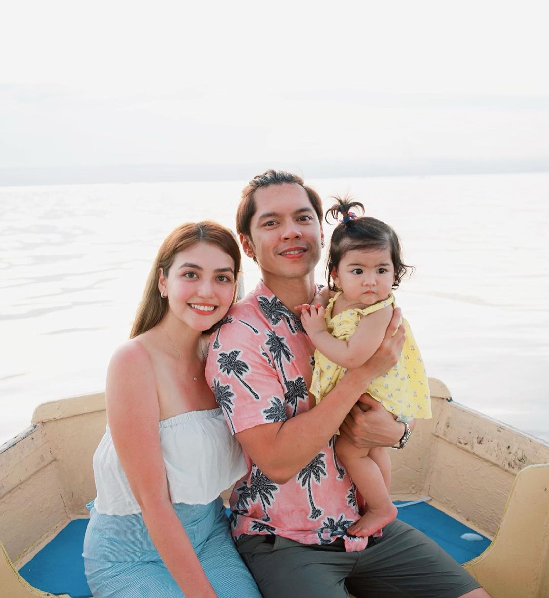 carlo aquino and trina candaza with their daughter mithi