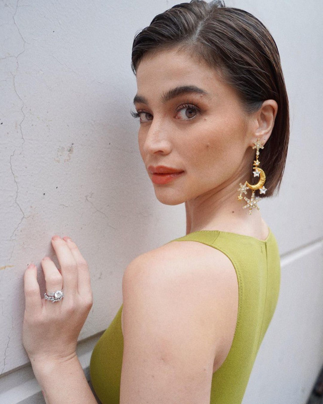 Anne Curtis Short hairstyle: Sleek and polished