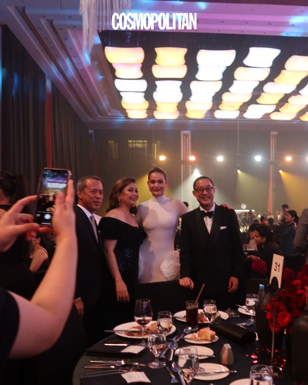 image of bea alonzo with abs-cbn bosses at the gma gala 2024