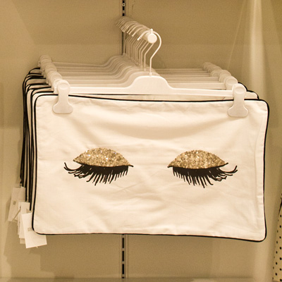 h&m eyelash pillow