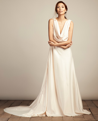 Vania Romoff's RTW Bridal Collection Is Insanely Perfect
