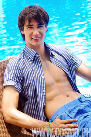 Cosmo 2011 Centerfold James Younghusband