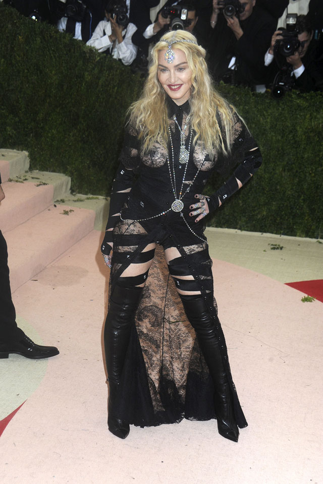 Madonna's Butt at Met Gala 2016 – The Hollywood Reporter