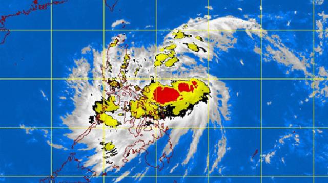 Red Rainfall Alert In Metro Manila | Cosmo.ph