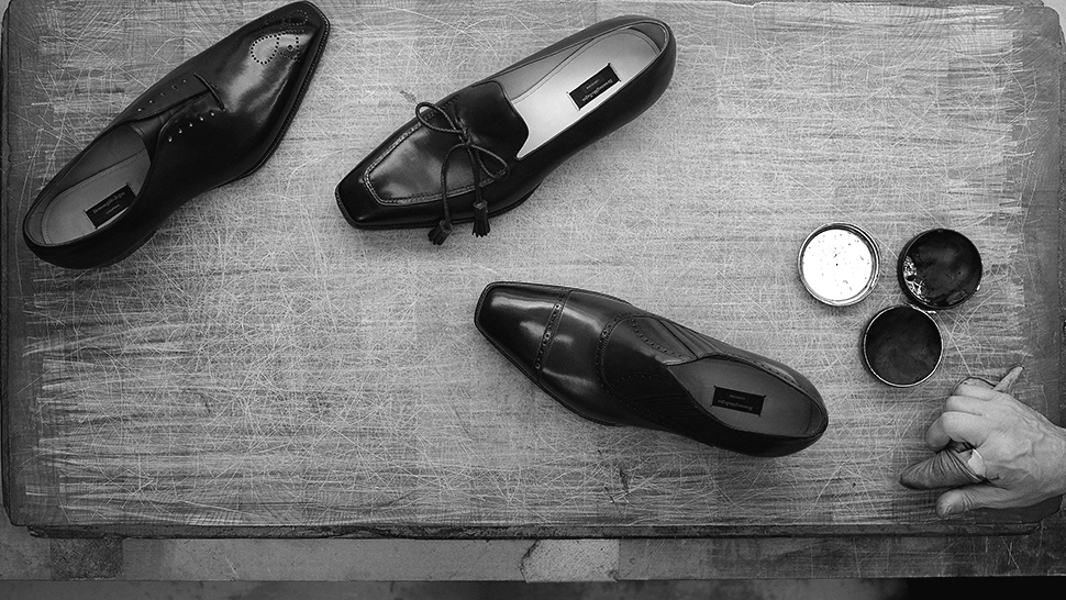 Black Dress Shoes - A Gentleman's Guide to Leather Shoes