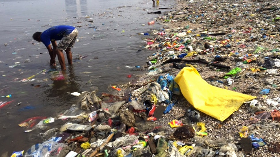 Filipinos Throw Out Over 163 Million Sachets and 93 Million Plastic